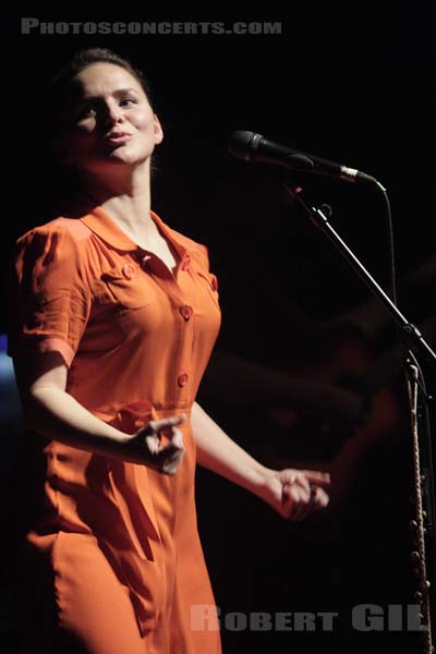 EMILIANA TORRINI - 2009-01-30 - PARIS - Le Bataclan - 